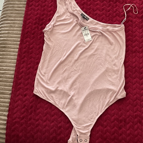 Express Blush Ribbed Top - Picture 3 of 4